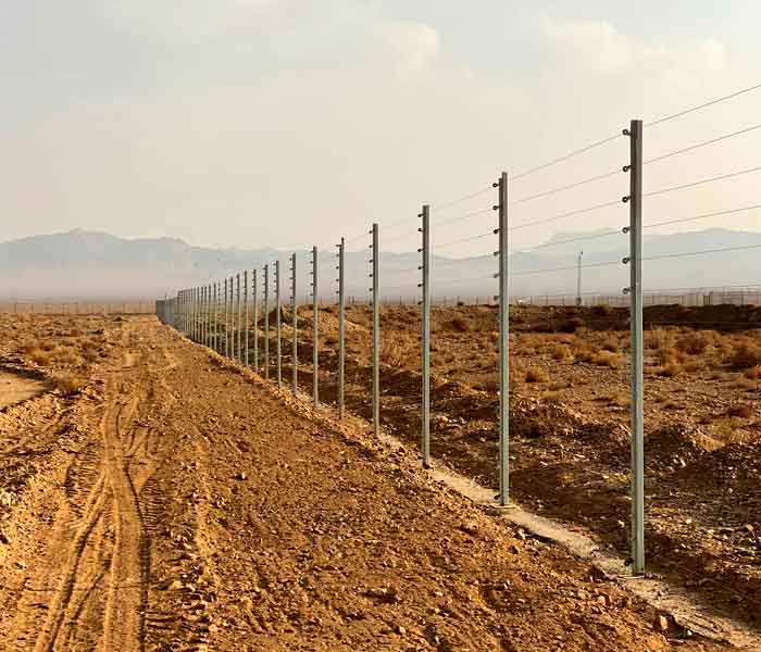 پارک ملی خارتوران - یوزپلنگ آسیایی در سمنان-فنس الکتریکی